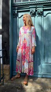 Wunderschönes Kleid von Grace 259€ #boutique #outfitoftheday #heimatshoppen #kollektion #gkmode